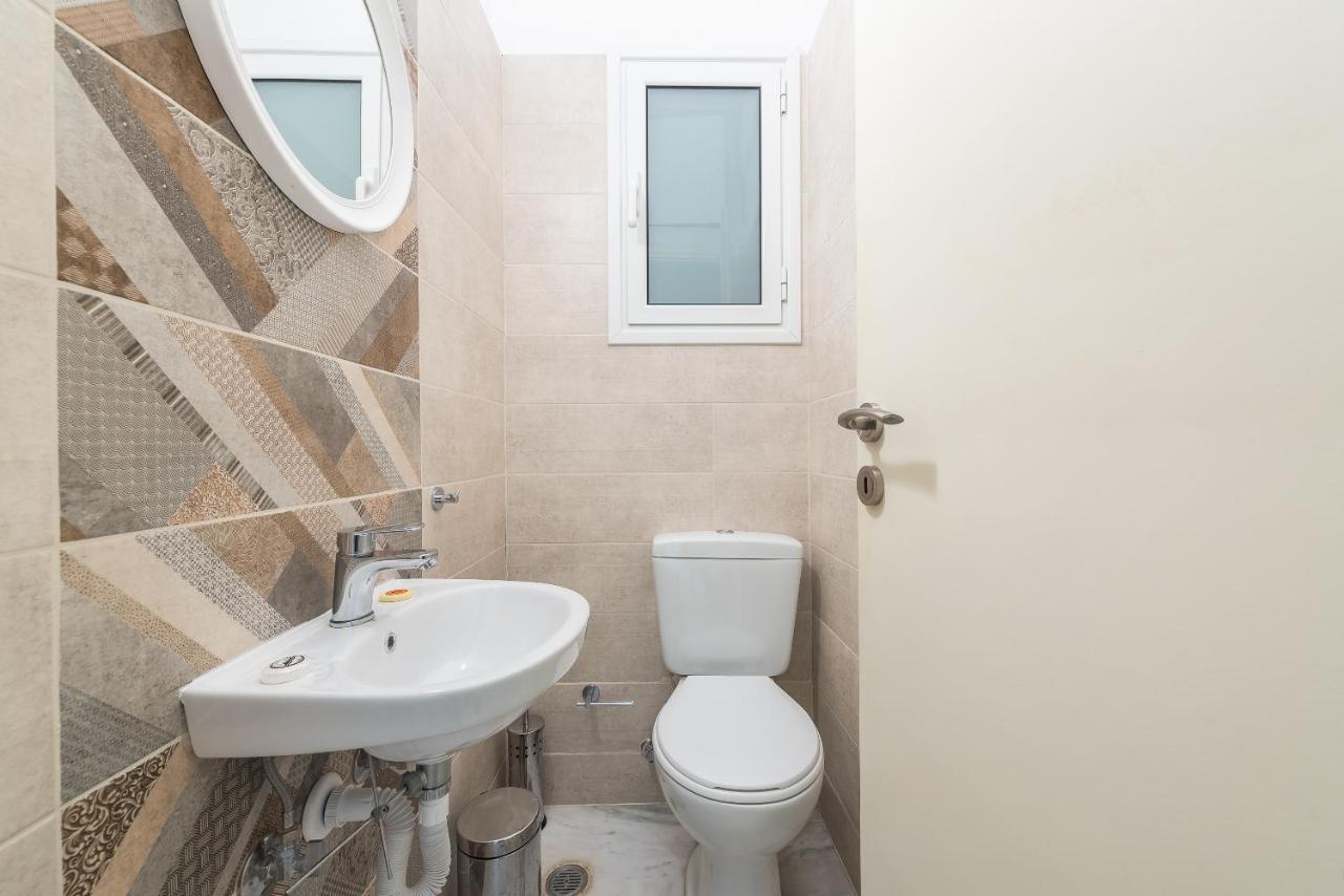 Victoria Plaza Palace Apartments Атина Екстериор снимка
