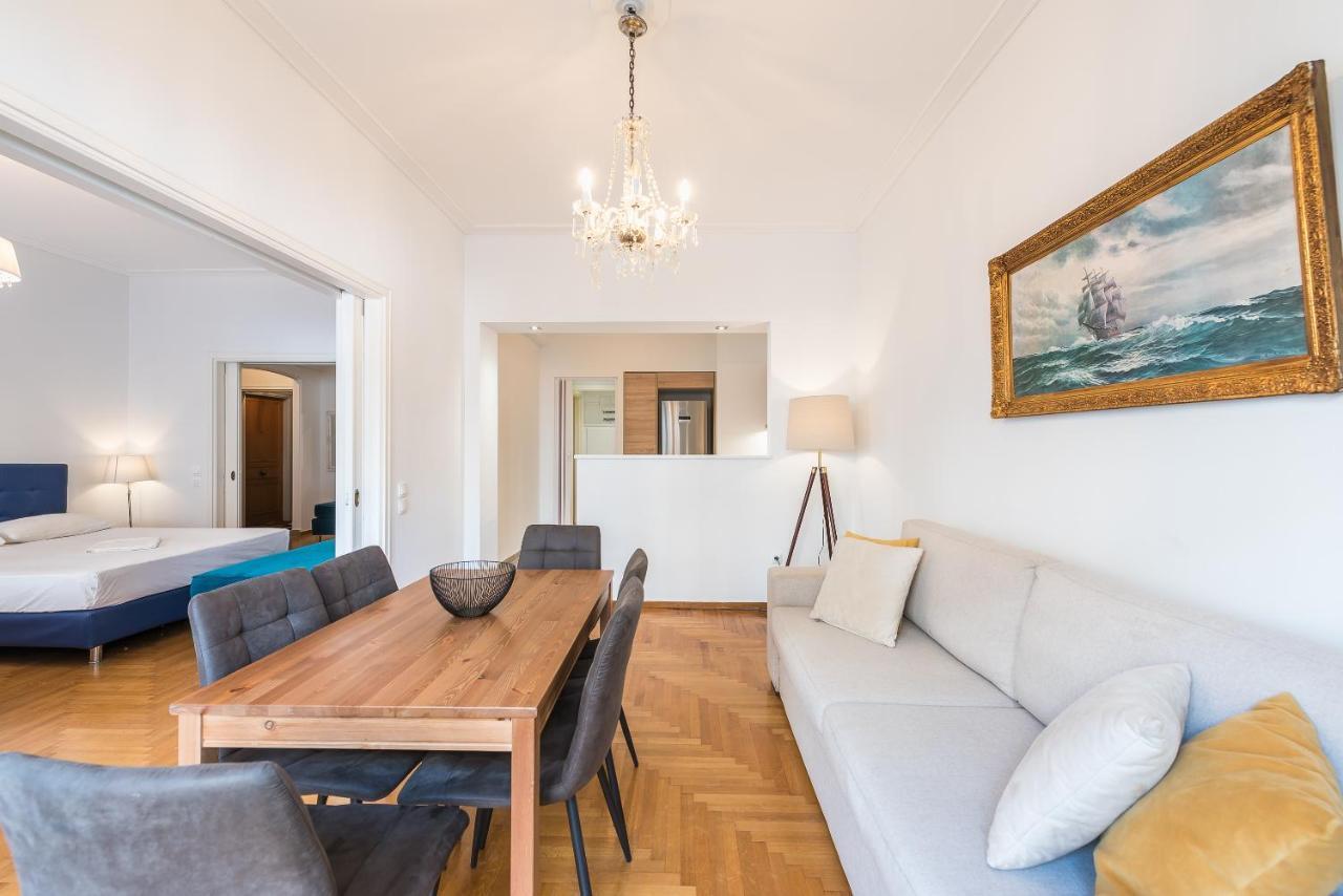 Victoria Plaza Palace Apartments Атина Екстериор снимка