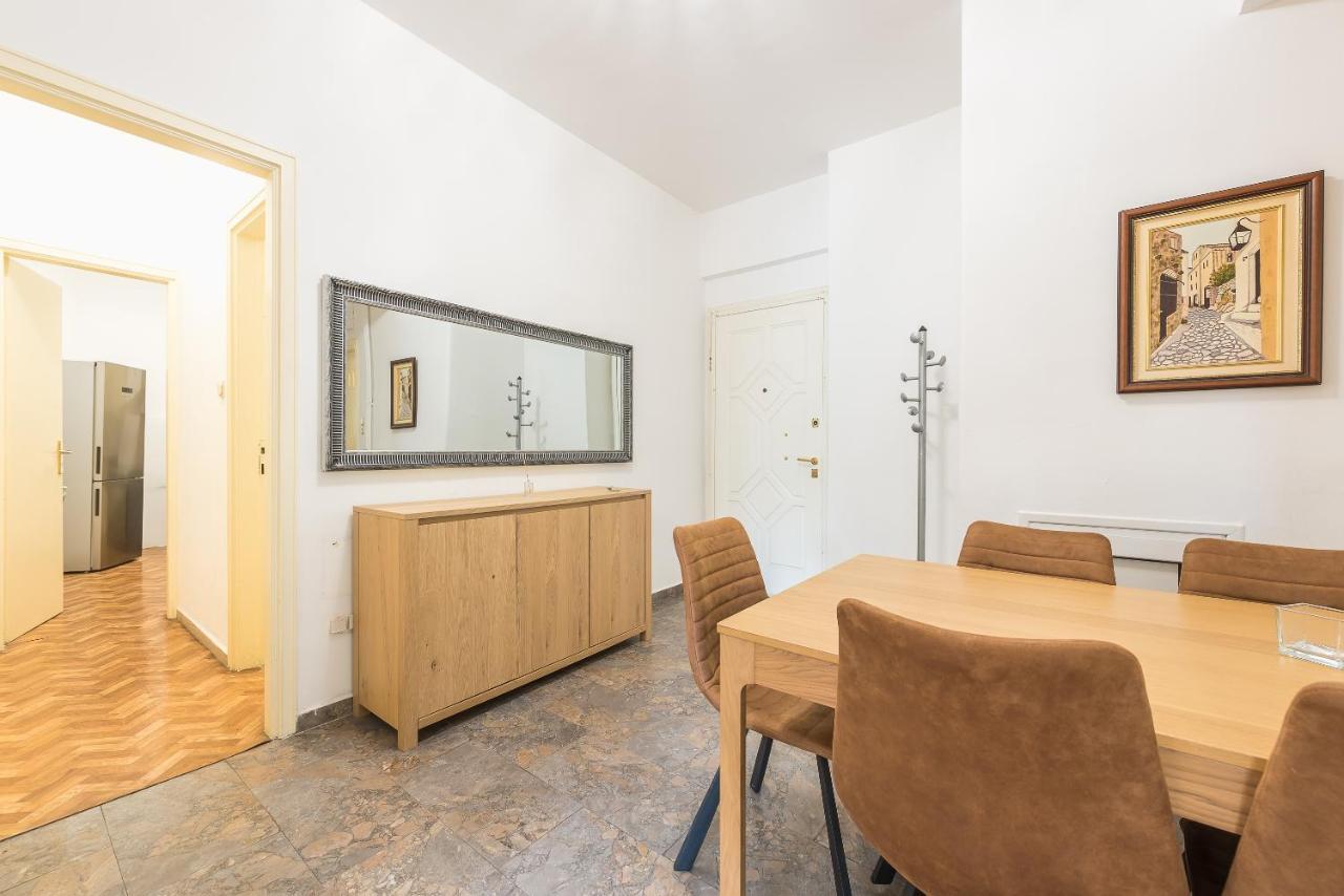 Victoria Plaza Palace Apartments Атина Екстериор снимка