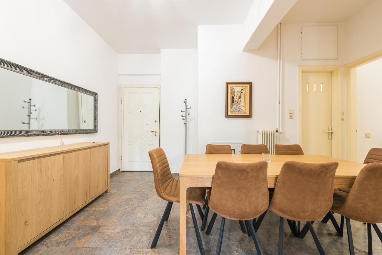 Victoria Plaza Palace Apartments Атина Екстериор снимка
